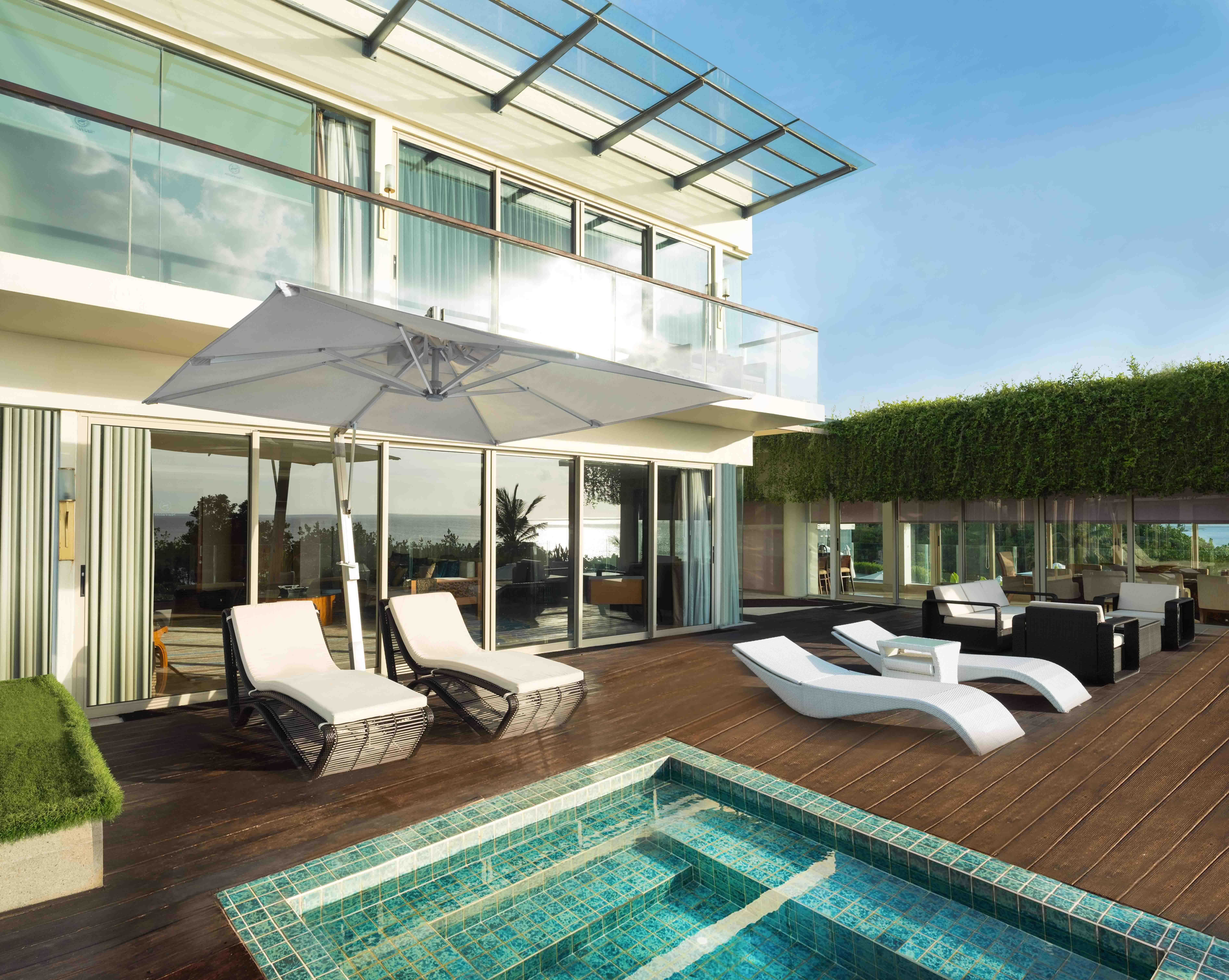 Sheraton Bali Kuta Resort Eksteriør billede The Sky Villas